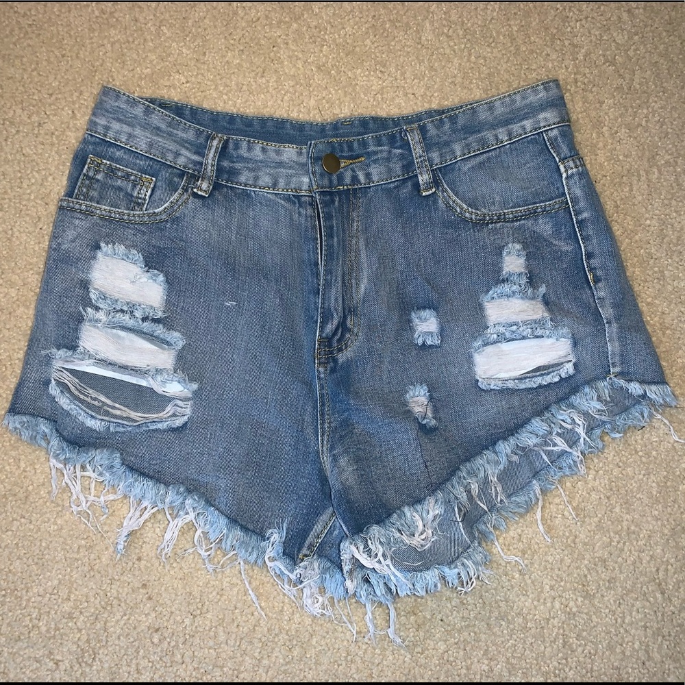 RIPPED JEAN SHORTS